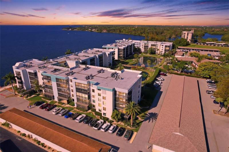 2 bedroom Condominium at 3460 N Key Drive #407, Schooner Bay Enterprise, North Fort Myers — photo 3
