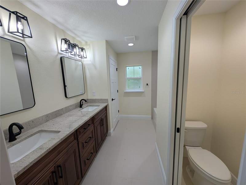 3 bedroom Single Family Residence at 12397 SW 76th Lane, Rolling Hills Un Two, Dunnellon — photo 2