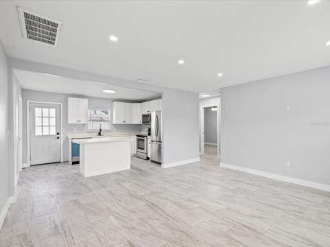 6615 Del Prado Terrace, New Port Richey FL - photo 19 of 58