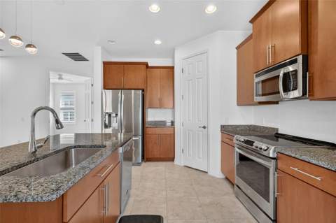 1090 Harbor Ridge Drive, Poinciana FL - photo 7 of 42