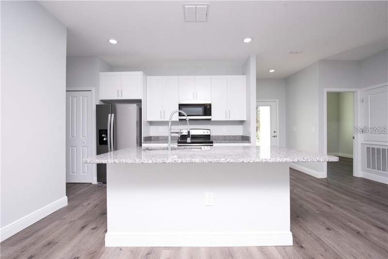 3 bedroom Single Family Residence at 2433 Avenue F, Inwood, Winter Haven — photo 5