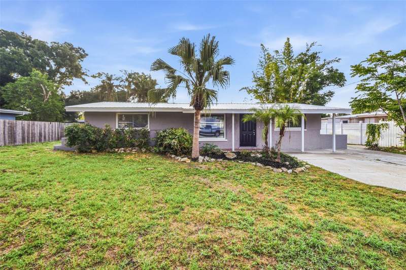 3 bedroom Single Family Residence at 5917 Olive Avenue, Golden Acres, Sarasota — photo 4