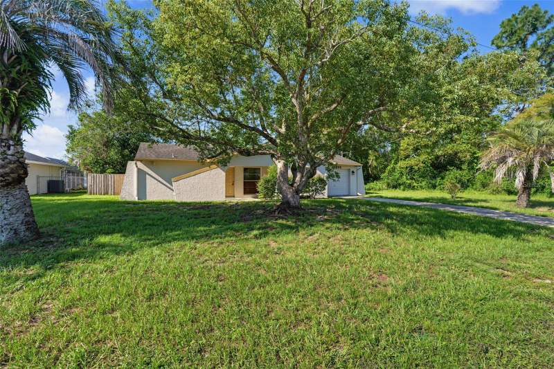 2 bedroom Single Family Residence at 10394 Upton Street, Spring Hill Unit 17, Spring Hill — photo 5