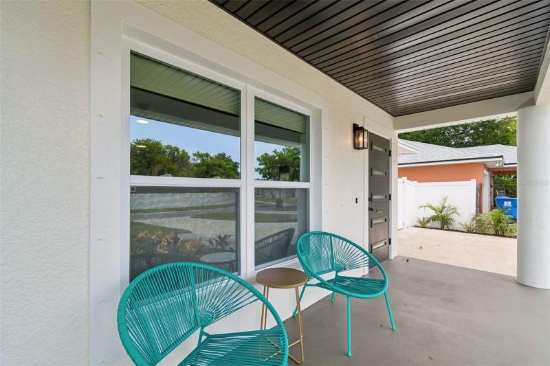 5 bedroom Single Family Residence at 2853 35th Avenue, Nortons Sub 2, St Petersburg — photo 4