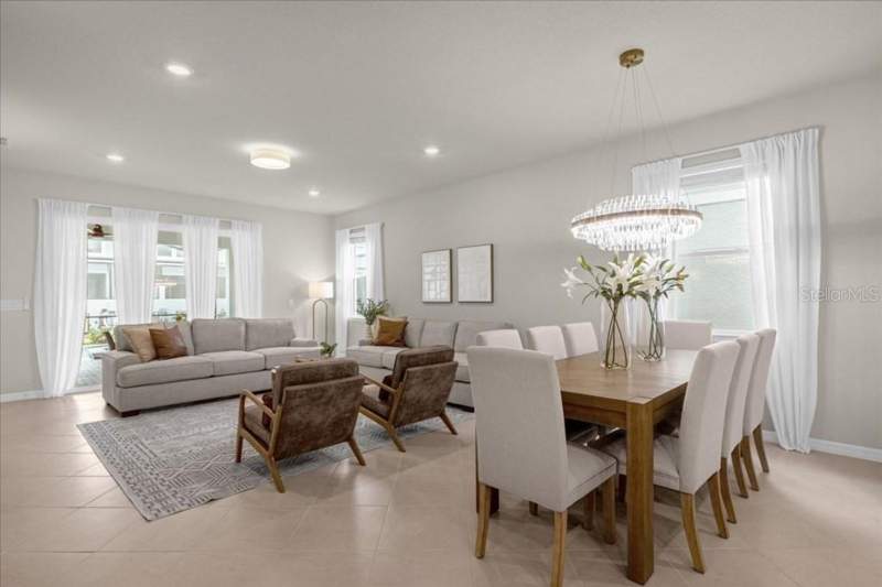 7 bedroom Single Family Residence at 1261 Emerald Row Street, Windsor Cay, Clermont — photo 4