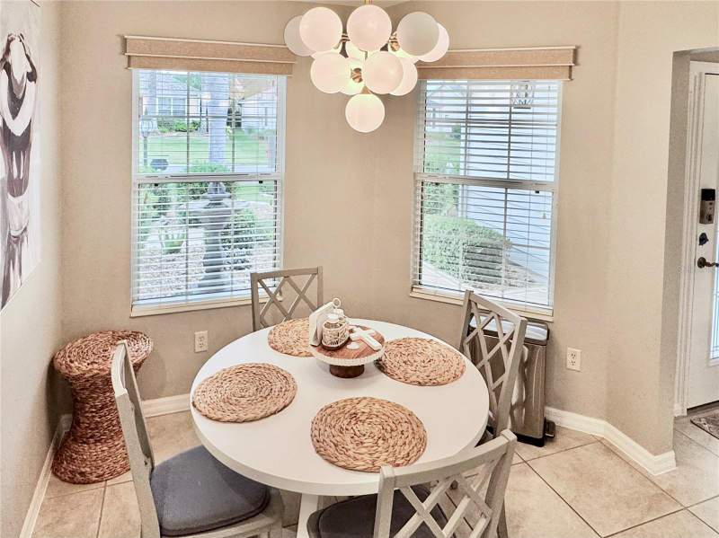 3 bedroom Single Family Residence at 1693 Mount Croghan Trail, The Villages, The Villages — photo 4