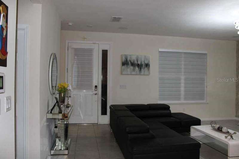 3 bedroom Single Family Residence at 1723 Flourish Avenue, Tohoqua Ph 1, Kissimmee — photo 2
