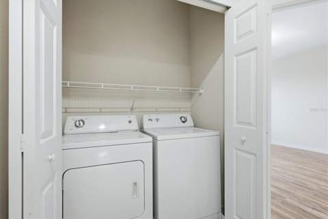 3750 Parkridge Circle #24-103, Sarasota FL - photo 21 of 55
