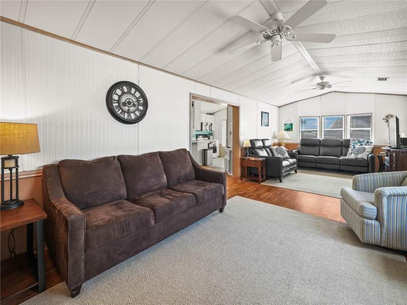 1 bedroom Manufactured Home at 108 Silversides Street, Saddlebag Lake, Lake Wales — photo 5
