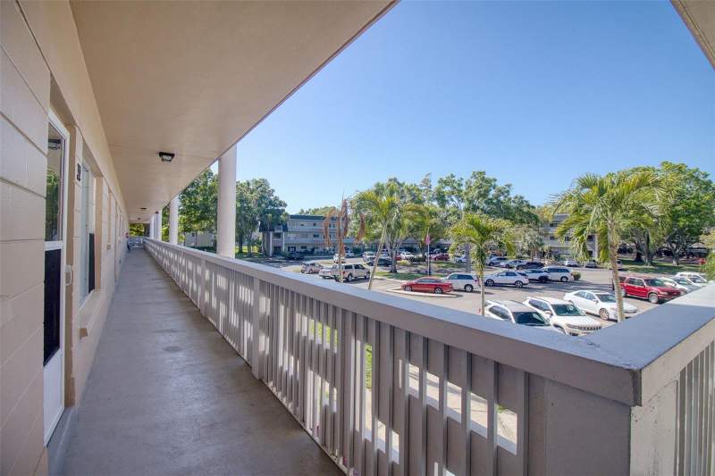2 bedroom Condominium at 2436 Rhodesian Drive #32, On Top Of The World, Clearwater — photo 3