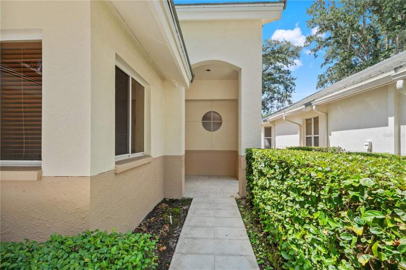 3 bedroom Single Family Residence at 6005 Fairway Palms Court, Tampa Palms, Tampa — photo 5