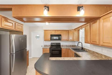 511 Oxford Court, Orlando FL - photo 14 of 31