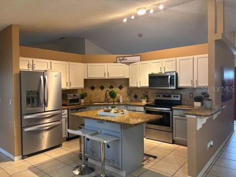 4030 Santa Barbara Road, Kissimmee FL - photo 9 of 37