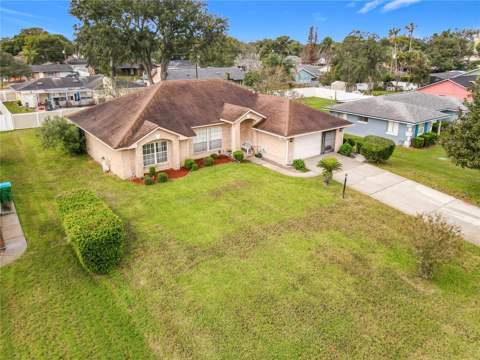 1912 Vienna Avenue, Deltona FL - photo 6 of 6