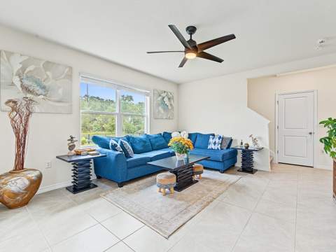 36013 Ellsworth Place, Zephyrhills FL - photo 8 of 26