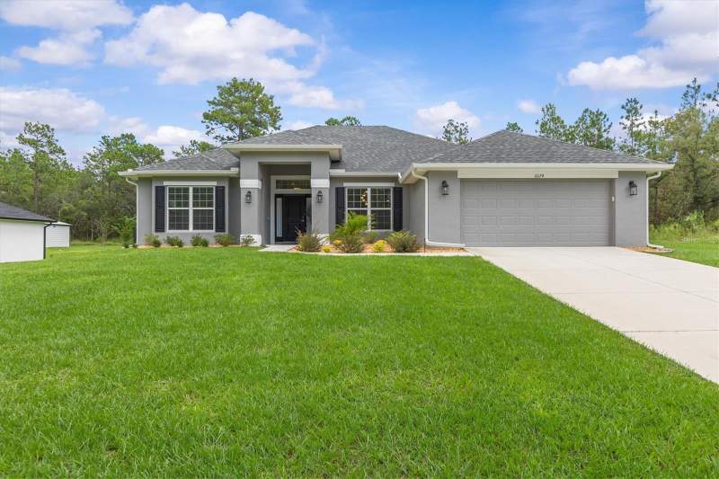 16174 MALDEN ROAD home for sale in Royal Highlands