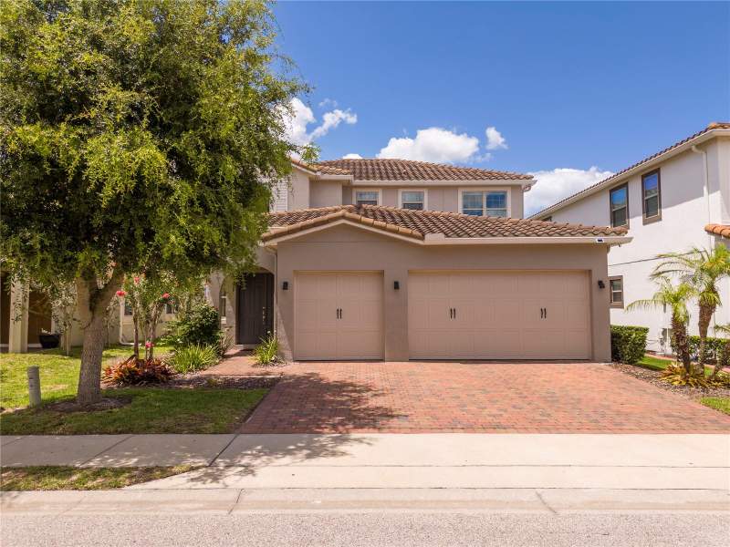5 bedroom Single Family Residence at 10431 Siddington Drive, Eagle Creek, Orlando — photo 2