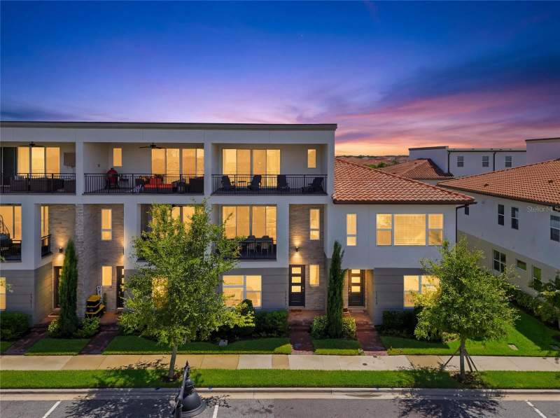 Eagle CreekHomes for Sale in Orlando, FL