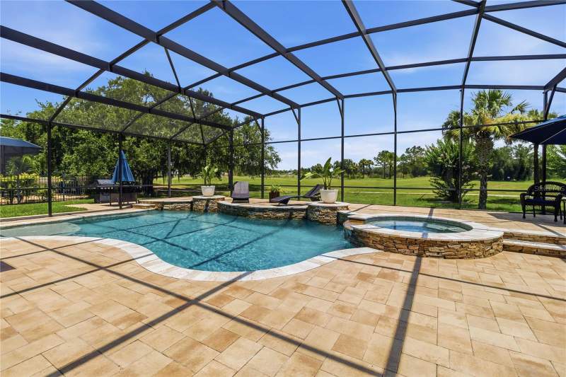 5 bedroom Single Family Residence at 9918 Hatton Circle, Eagle Crk Ph 01A, Orlando — photo 2