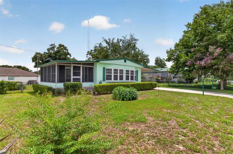 2 bedroom Manufactured Home at 1674 NE 162nd Street, Citra Highlands, Citra — photo 2