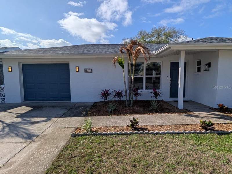 2 bedroom Single Family Residence at 1705 IRONWOOD COURT, HARBOR PALMS-UNIT SIX, OLDSMAR — photo 3