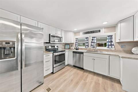 349 Blackburn Boulevard, North Port FL - photo 8 of 54