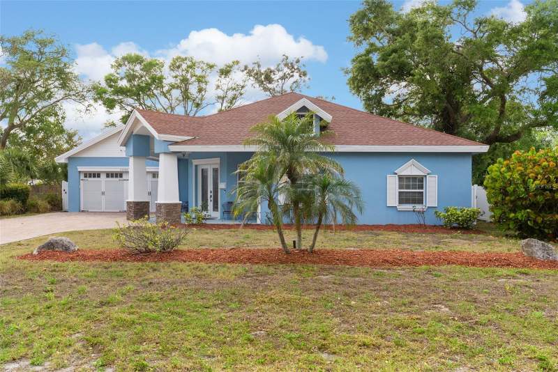 4 bedroom Single Family Residence at 12080 143rd Street, Yellow Banks Grove, Largo — photo 3