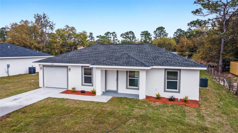 3 bedroom Single Family Residence at 146 SW Tree Top Road, Rainbow Lakes Estate, Dunnellon — photo 3