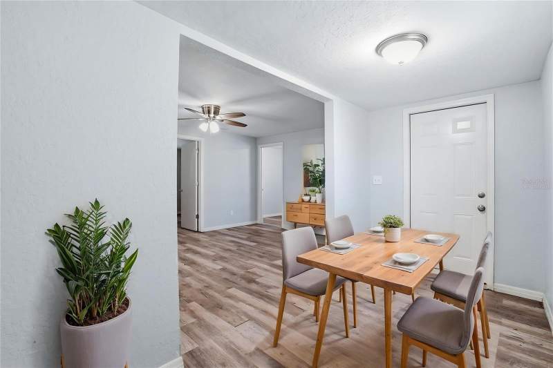 3 bedroom Single Family Residence at 2717 13th Avenue, Wildwood Sub, St Petersburg — photo 3