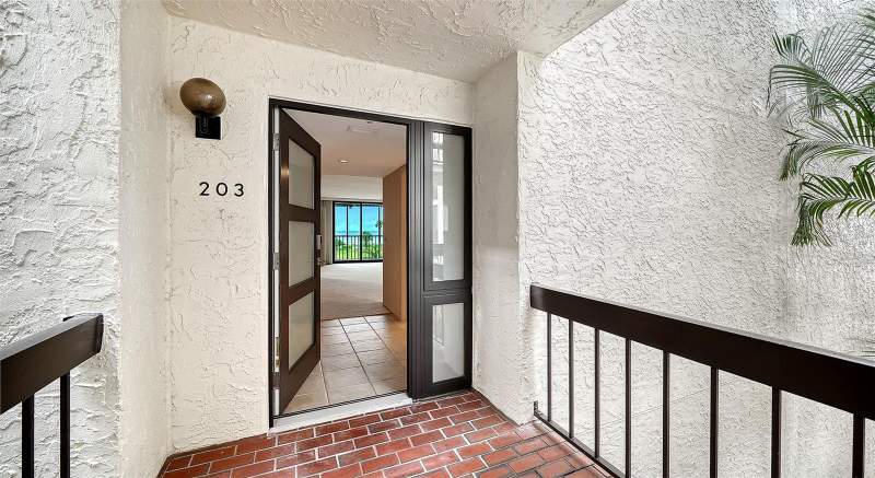 2 bedroom Condominium at 1975 Gulf Of Mexico Drive #G4-203, Seaplace III, Longboat Key — photo 5