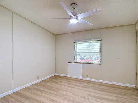 4919 Blanco Drive, Zephyrhills FL - photo 10 of 26