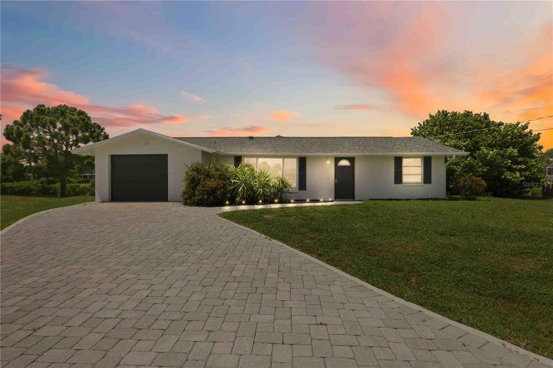 706 QUAIL COURT home for sale in Nokomis Gardens Homes for Sale: From $425K