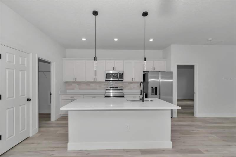 4 bedroom Single Family Residence at 2190 W Tacoma Drive, Citrus Springs Unit 08, Citrus Springs — photo 2