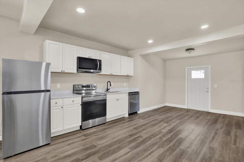 3 bedroom Single Family Residence at 1621 7th Avenue, Home Site, St Petersburg — photo 5