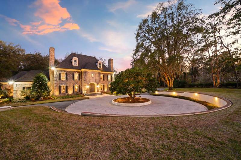 5 bedroom Single Family Residence at 623 SW 93rd Street, Tomoca Hills, Gainesville — photo 5