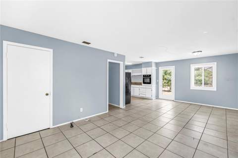 930 Alcazar Way, St Petersburg FL - photo 10 of 30