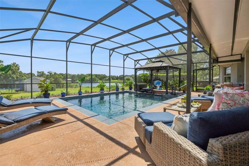 4 bedroom Single Family Residence at 7648 Lake Angelina Drive, Laurels Mount Dora 45/98, Mount Dora — photo 2