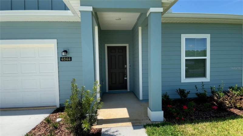 3 bedroom Single Family Residence at 4844 NW 11th St Road, Heath Preserve Phase 1 & 2, Ocala — photo 2