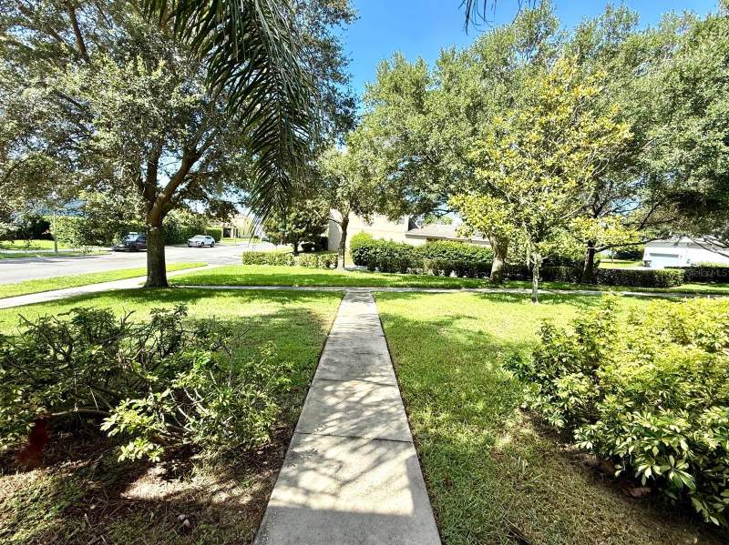 5 bedroom Single Family Residence at 2054 Blairmoor Place, Emerson Park A B C D E K L M N, Apopka — photo 3