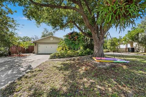 508 White Oak Drive, Tarpon Springs FL - photo 9 of 45