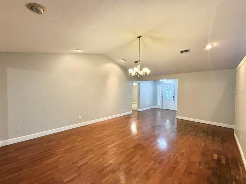 3 bedroom Single Family Residence at 11512 NW 13th Lane, Retreat Ph 1 Fletchers Mill Rep, Gainesville — photo 3