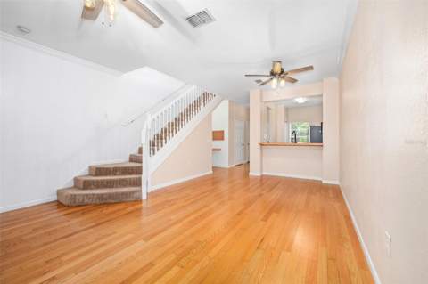 5065 NW 45th Road #102, Gainesville FL - photo 16 of 34