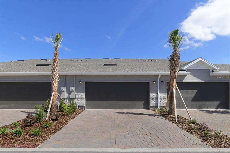 4 bedroom Townhouse at 684 Lola Lane, Aulin Square, Oviedo — photo 2