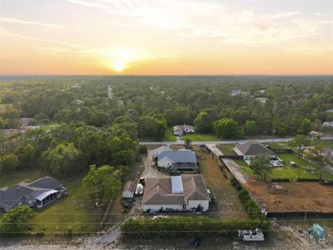 8038 Madrid Road, Weeki Wachee FL - photo 12 of 60