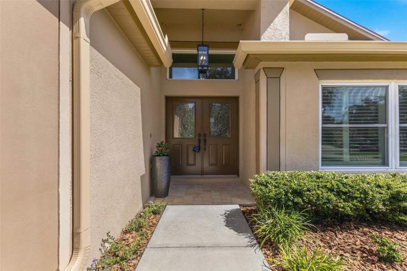 4 bedroom Single Family Residence at 19221 Robin Perch Lane, West Meadows Parcels 12B-2 &, Tampa — photo 2