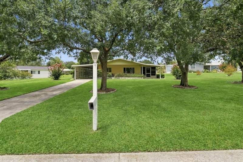 2 bedroom Single Family Residence at 6461 SW 109th Place, Spruce Crk 02, Ocala — photo 3