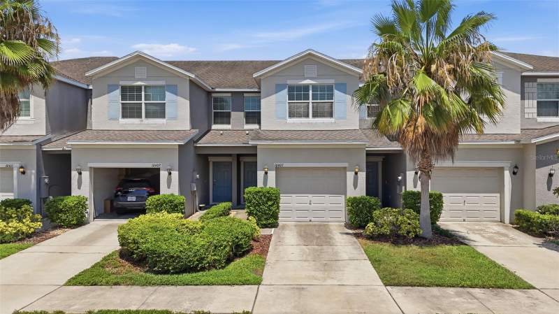 10407 LAKE MONTAUK DRIVE home for sale in Riverview Lakes