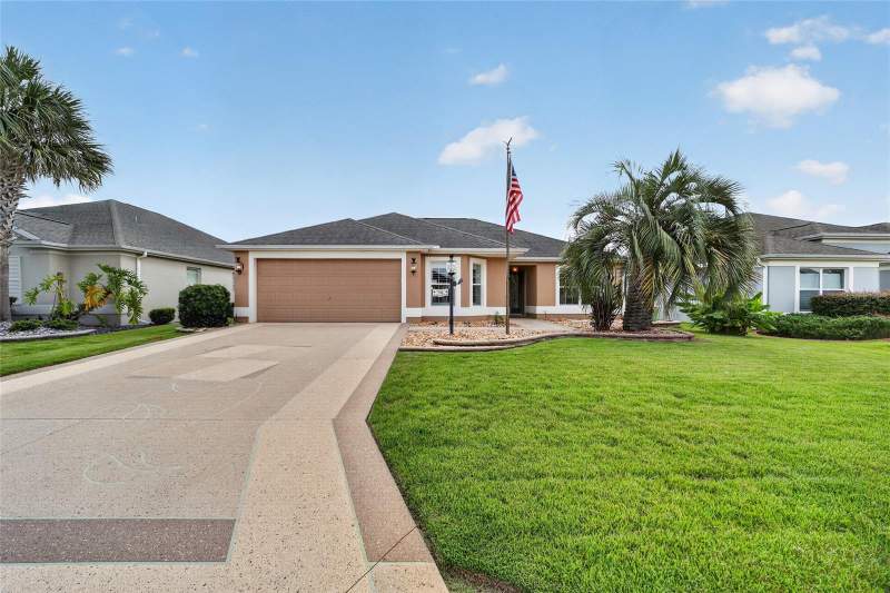 3 bedroom Single Family Residence at 726 Bradford Loop, The Villages, The Villages — photo 4