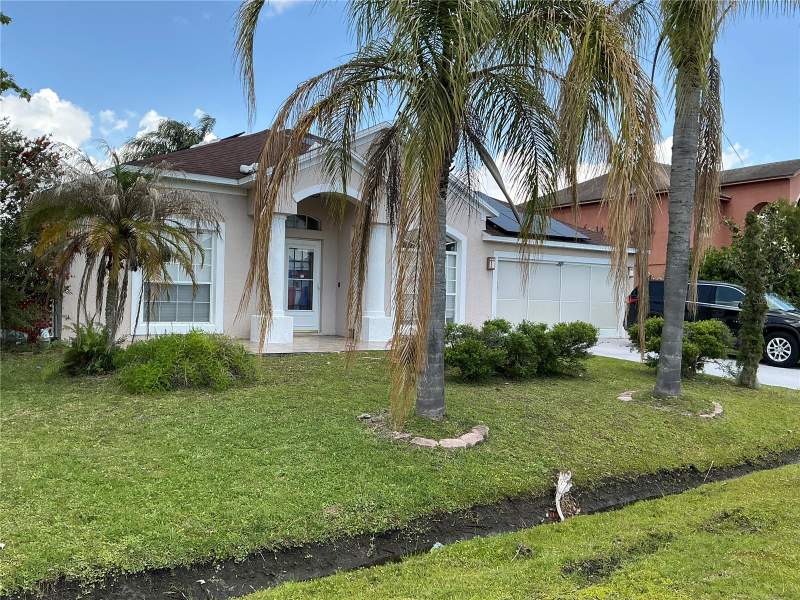 5 bedroom Single Family Residence at 823 OGNON COURT, POINCIANA VILLAGE 5 NBHD 1, KISSIMMEE — photo 1