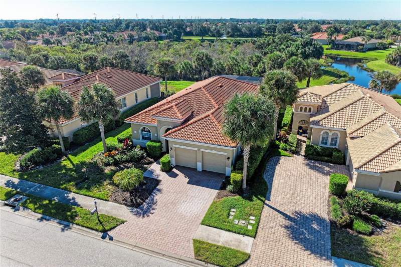 2 bedroom Single Family Residence at 117 Bellini Court, Venetian Golf & River Club Pha, Nokomis — photo 4
